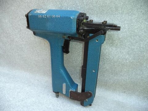 Cloueur b�ton pneumatique B E A 700 Cagnes-sur-Mer (06)