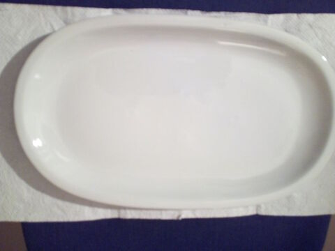 Plat ovale en faïence blanche 10 Savigny-sur-Orge (91)