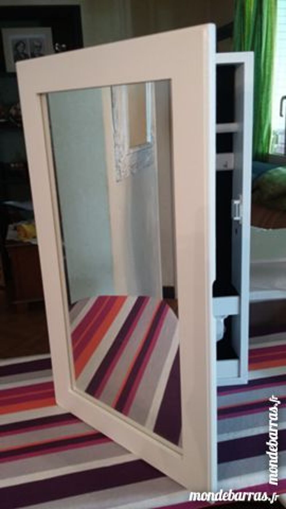 armoire &agrave; bijoux neuve encore emball&eacute;e Bijoux et montres