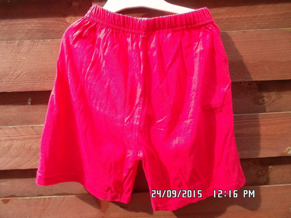 SHORT ROUGE ASTERIX*JUSTE 1E*KIKI60230 Vêtements enfants