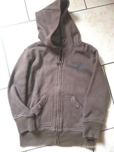 Blouson avec capuche gar�on 6/8 ans 0 Argenton-sur-Creuse (36)