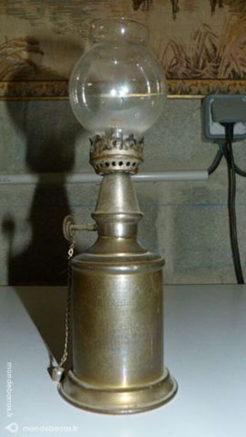 Lampes pigeon 80 Nogent-le-Rotrou (28)