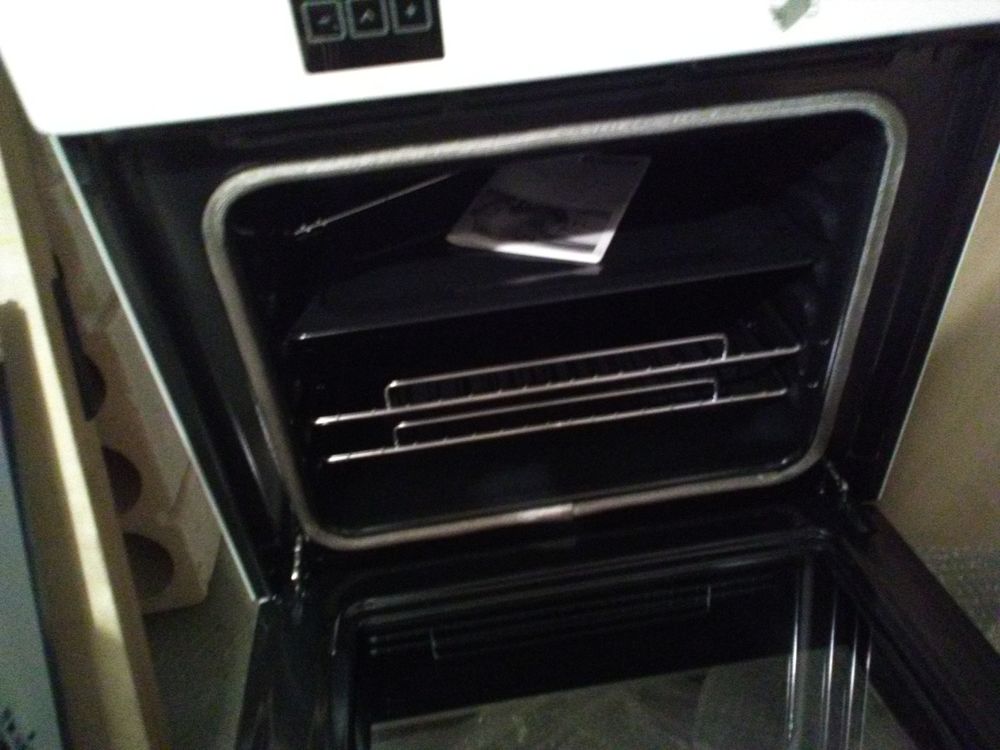 vends cuisiniere Electroménager