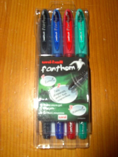 Pochette de 4 stylos Uni-ball Fanthom (Neuve) 7 Ardoix (07)