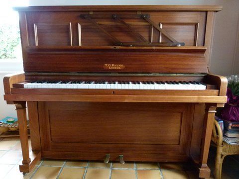 VENTE PIANO DROIT MARQUE PAYNE 500 Chanteloup-les-Bois (49)