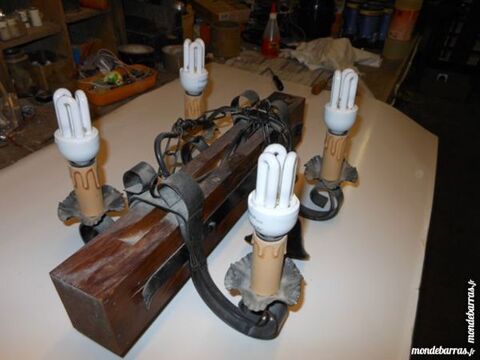 lustre bois et fer forg� 4 lumi�res pa7 13 Gr�zieu-la-Varenne (69)