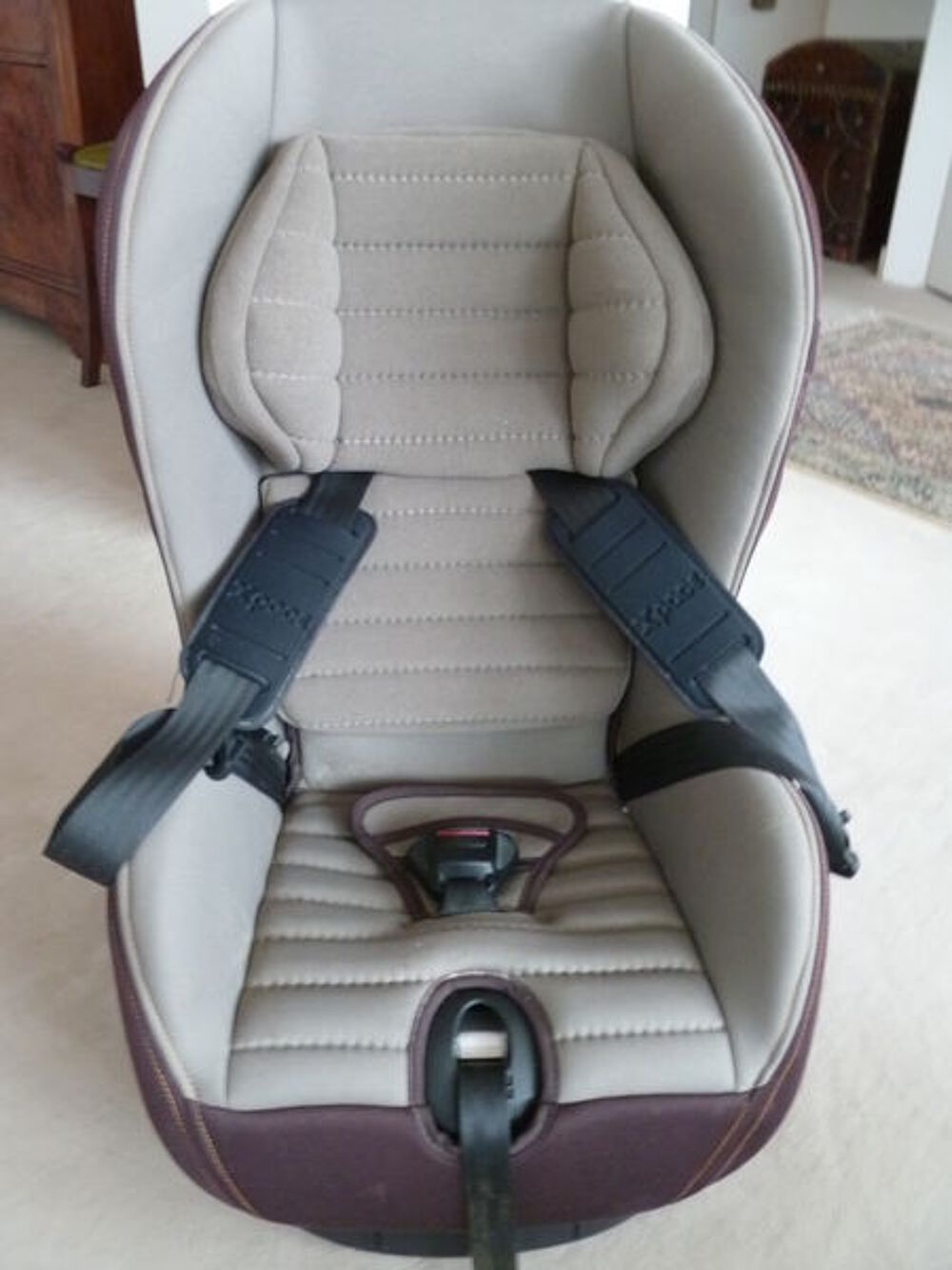 Si&egrave;ge auto b&eacute;b&eacute; Puériculture
