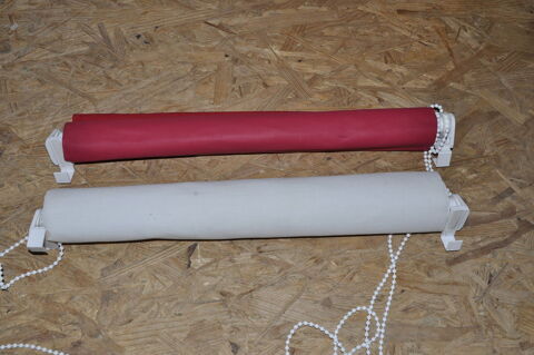 Deux rideaux pour fentre PVC 10 Perreuil (71)