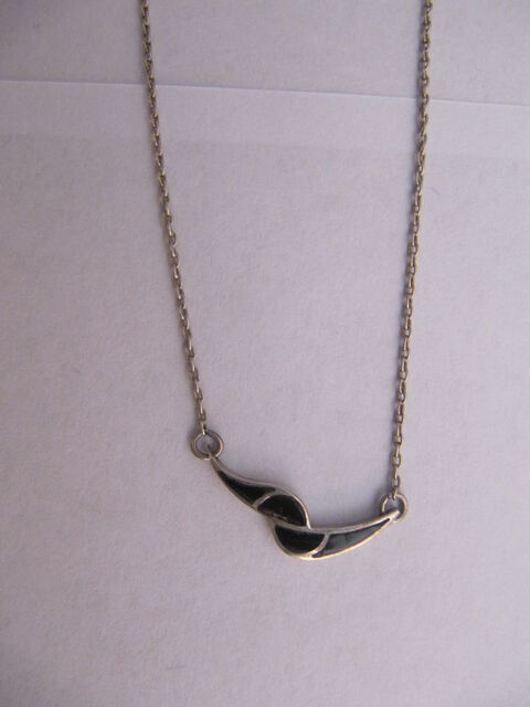 chane & pendentif en argent - motif laqu noir - super tat 9 Saint-Priest (69)