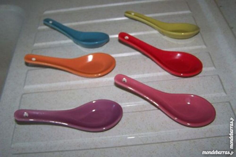 6 verrines formes cuill&egrave;res, NEUVES Cuisine