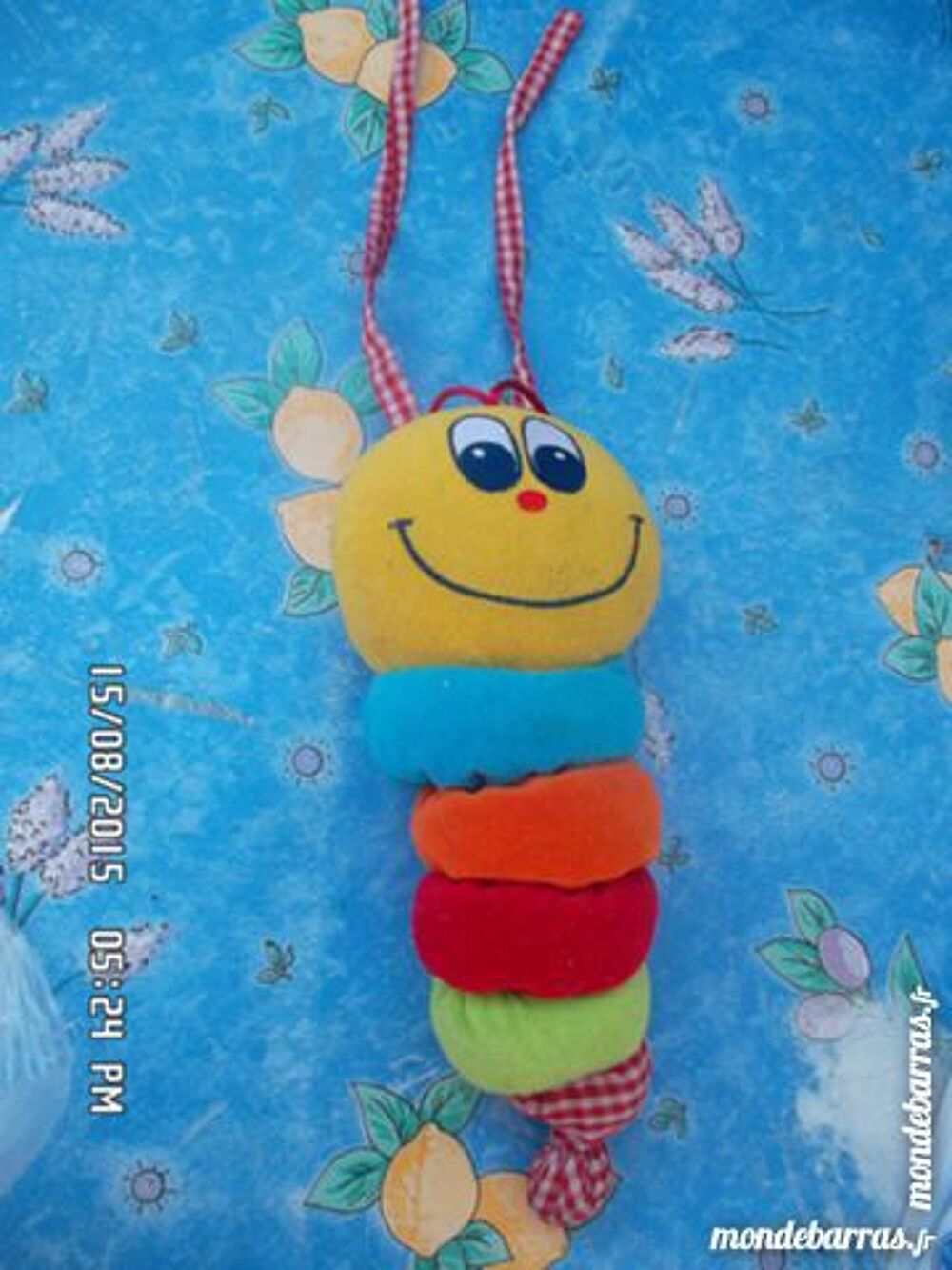 peluche chenille Jeux / jouets