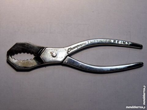 Pince  champagne TAITTINGER caspule VINTAGE 20 Dunkerque (59)