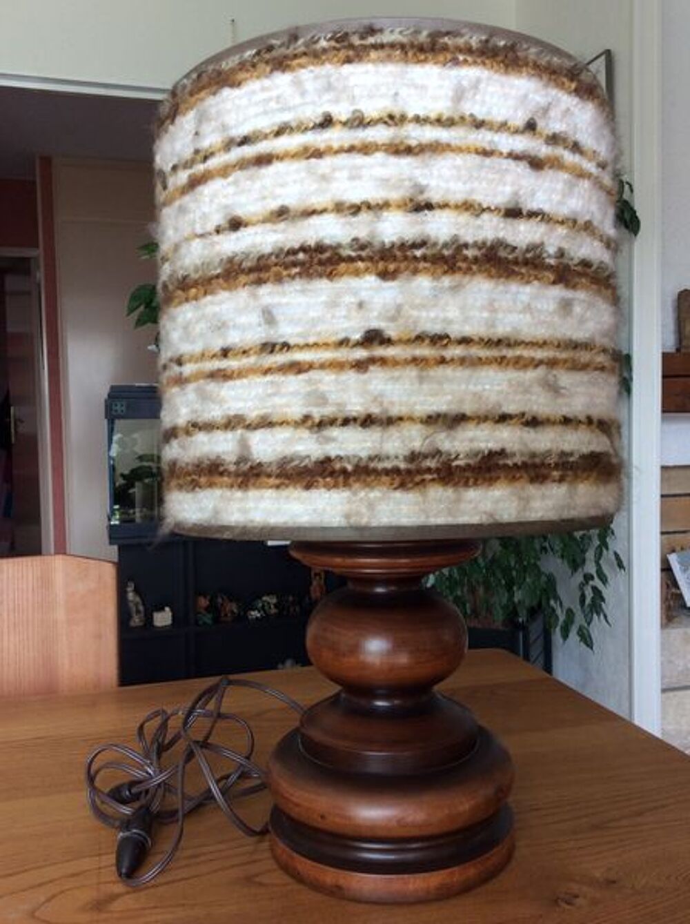 lampe pied bois Décoration