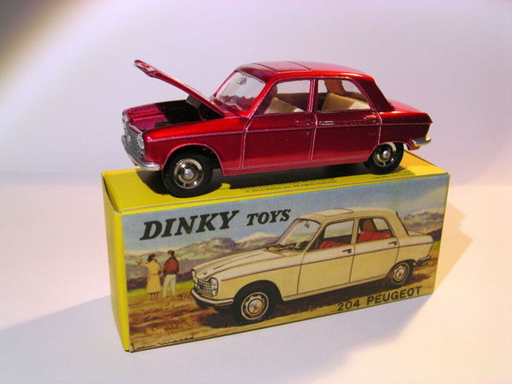 Peugeot 204 Berline 1/43 Dinky Toys 510 Atlas Neuf Boite 