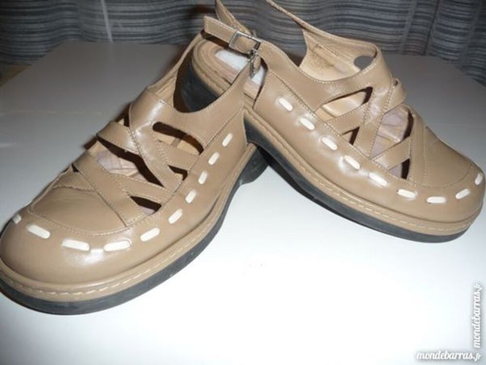 Diff&eacute;rents chaussures femme taille 37 Chaussures