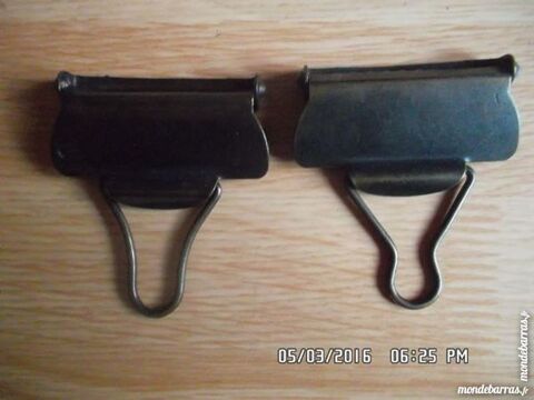 2 ATTACHES-BRETELLE EN METAL*JUSTE 2E*KIKI60230 2 Chambly (60)