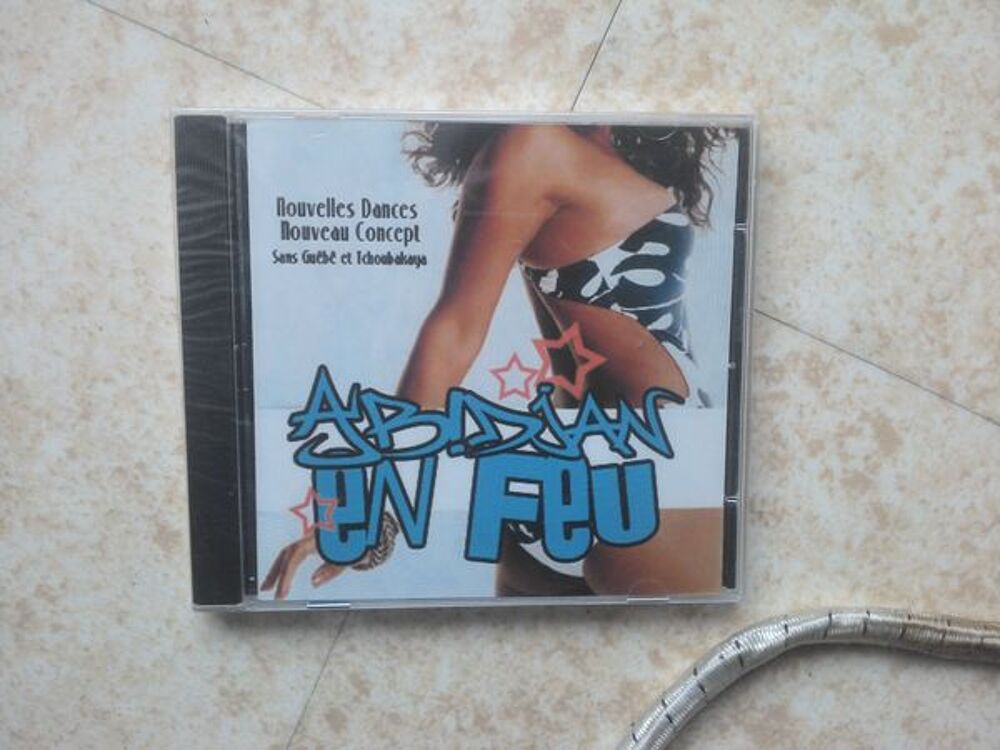 ABIDJAN EN FEU
NOUVELLES DANCES - NOUVEAU CONCEPT
CD et vinyles