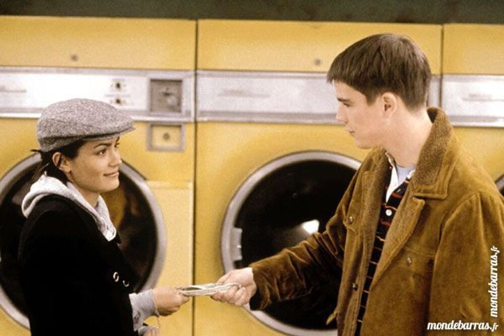 K7 Vhs: 40 jours et 40 nuits (381) DVD et blu-ray