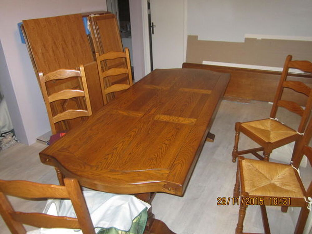 ensemble salle &agrave; manger en chene Meubles