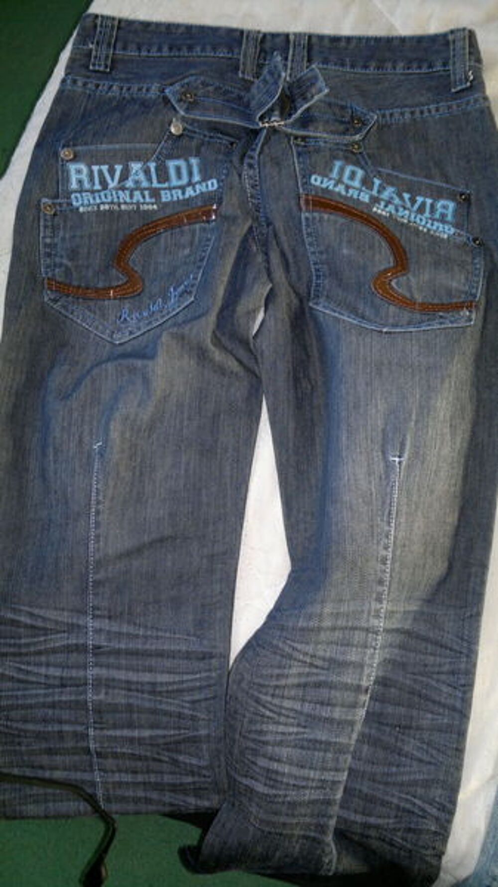 jean rivaldi t s Vêtements