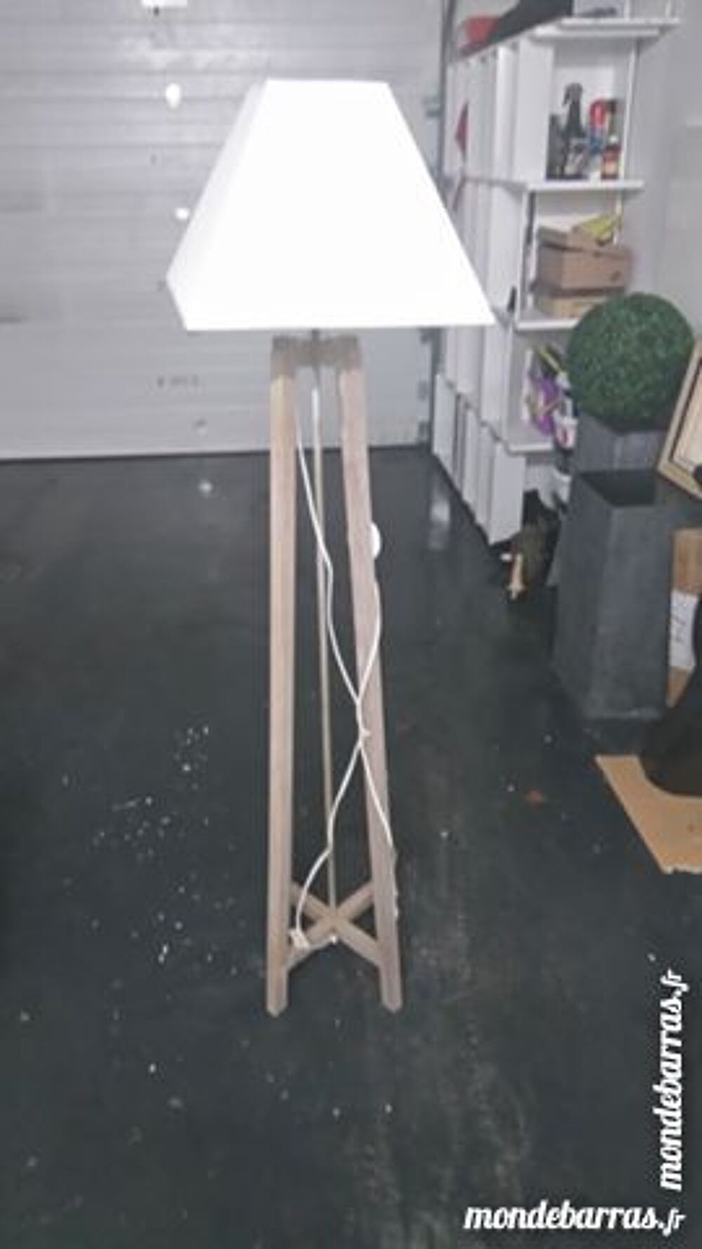 2 LAMPES SUR PIED H 156 CM Décoration