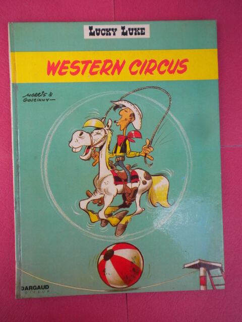 7 ALBUMS et Bandes dessines 50 Dammarie-les-Lys (77)