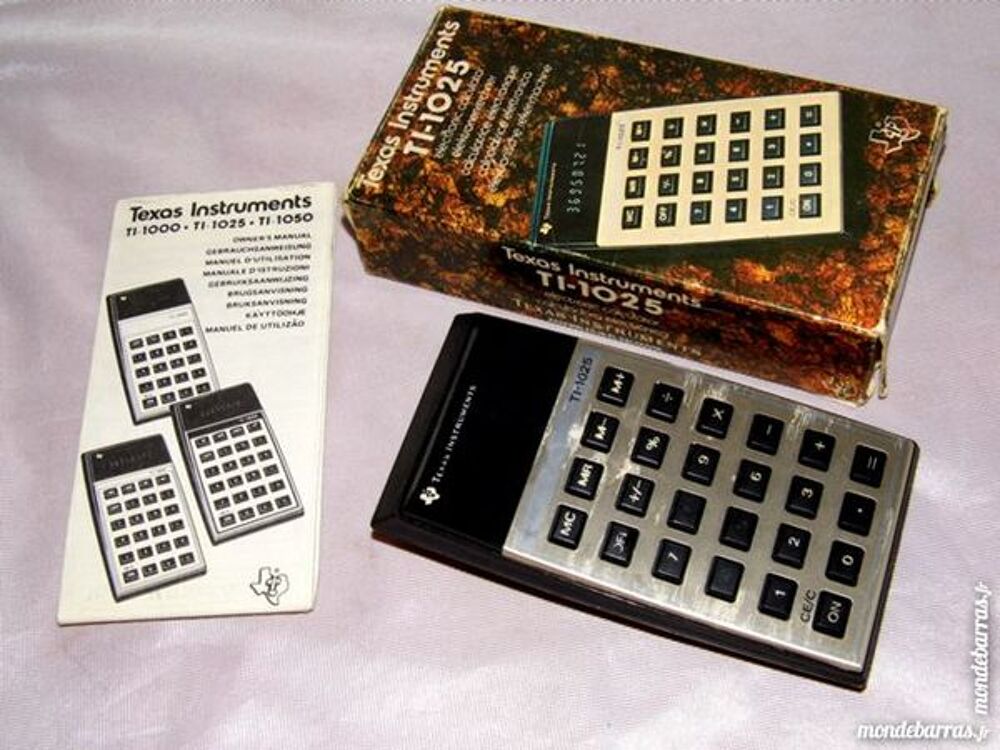 Calculatrice TEXAS INSTRUMENT TI-1025 vintage 1977 Consoles et jeux vidéos