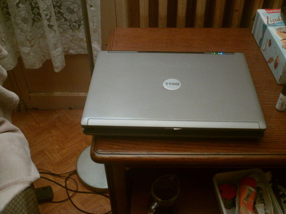 PORTABLE DEEL LATITUDE D 833 Mat�riel informatique