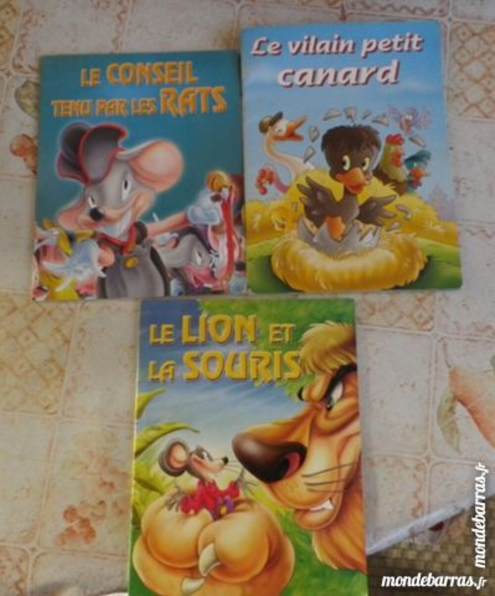 LOT N&deg;3 DE 3 LIVRES POUR ENFANTS Livres et BD