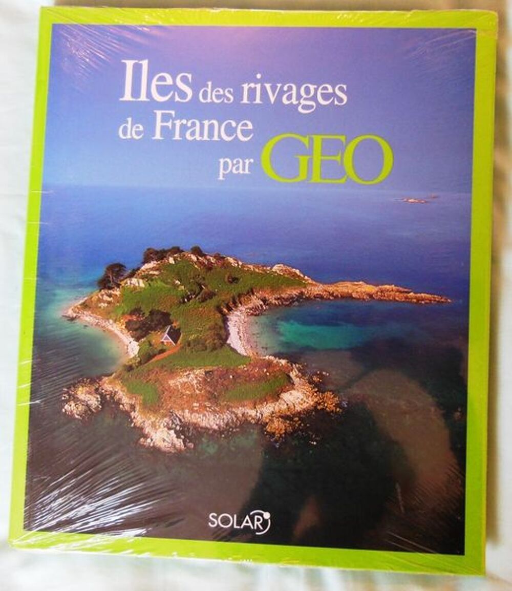 ILES DES RIVAGES DE FRANCE Livres et BD