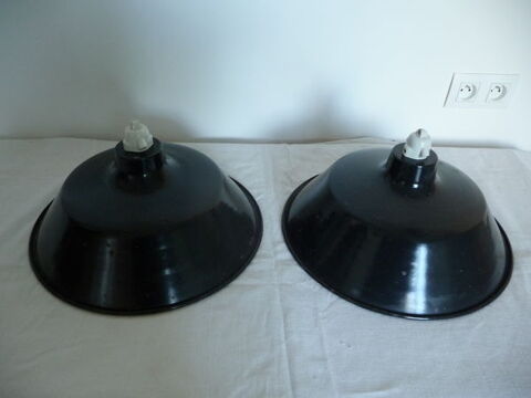 Luminaires suspensions noires �maill�es, ann�es 50 40 Ris-Orangis (91)