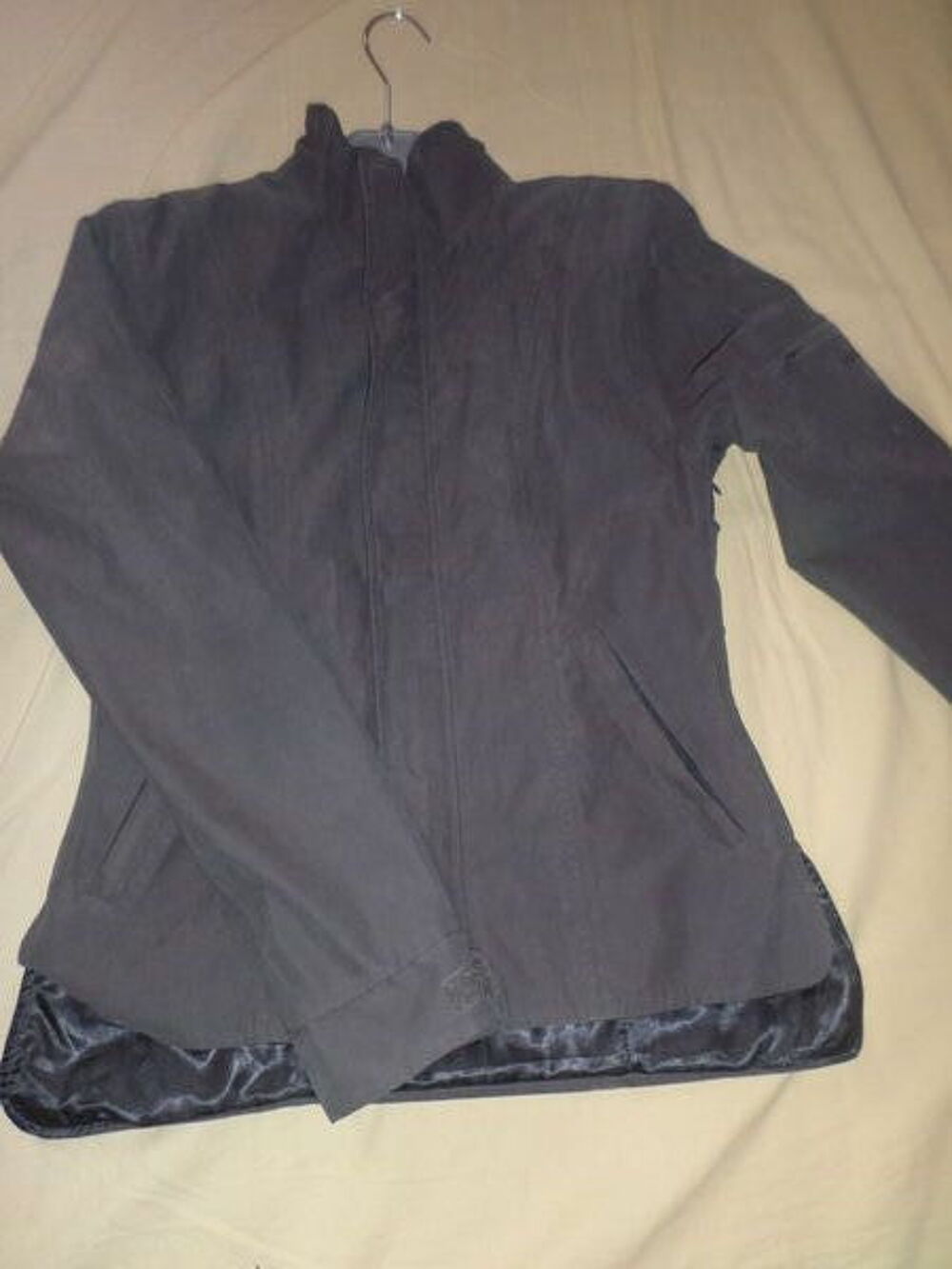 Veste de concours d'&eacute;quitation &eacute;qui th&egrave;me grise Taille 40 Sports