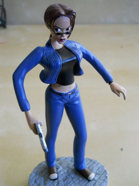 Figurine Lara Croft n�3 /Tomb Raider/Edition Atlas 7 Toulouse (31)
