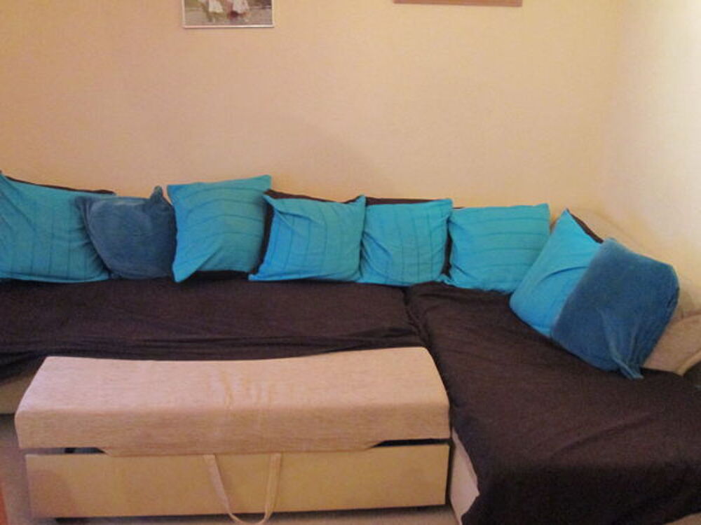 URGENT CANAPE AU PLUS OFFRANT Meubles