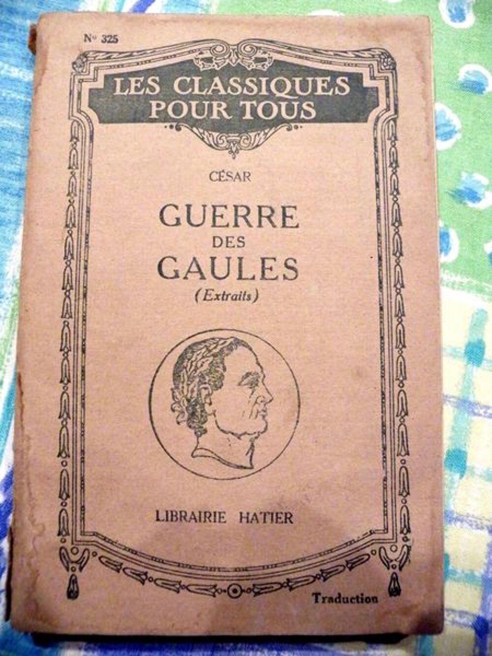 Les Classiques Pour Tous - La Guerre Des Gaules Livres et BD