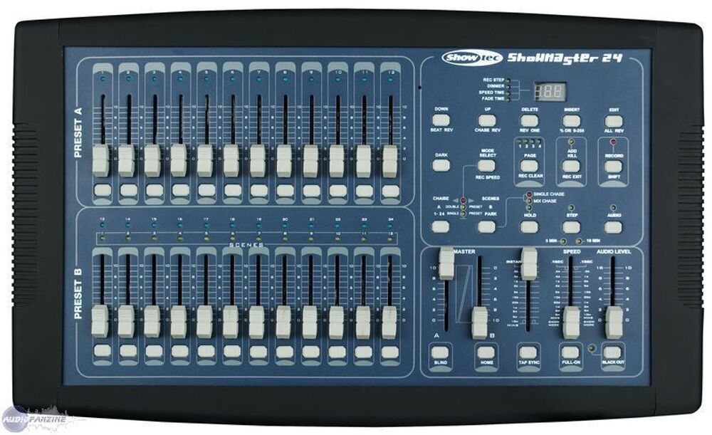 console lumi&egrave;re showmaster 24 Audio et hifi