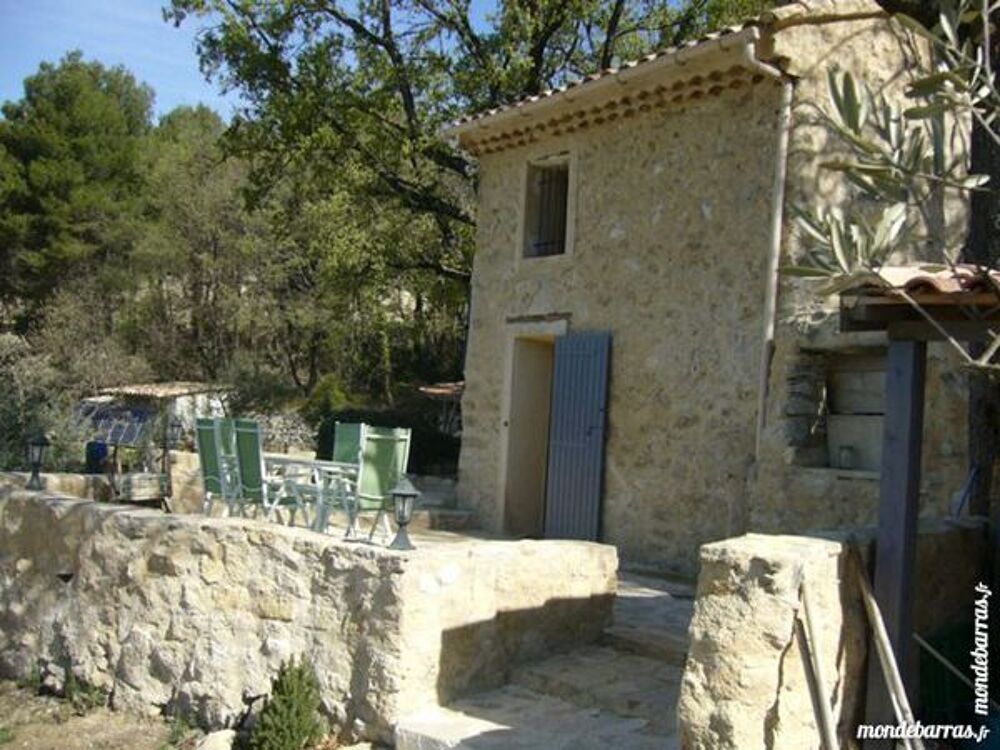   Gites vacances aux pieds du Ventoux Provence-Alpes-Cte d'Azur, Malemort-du-Comtat (84570)