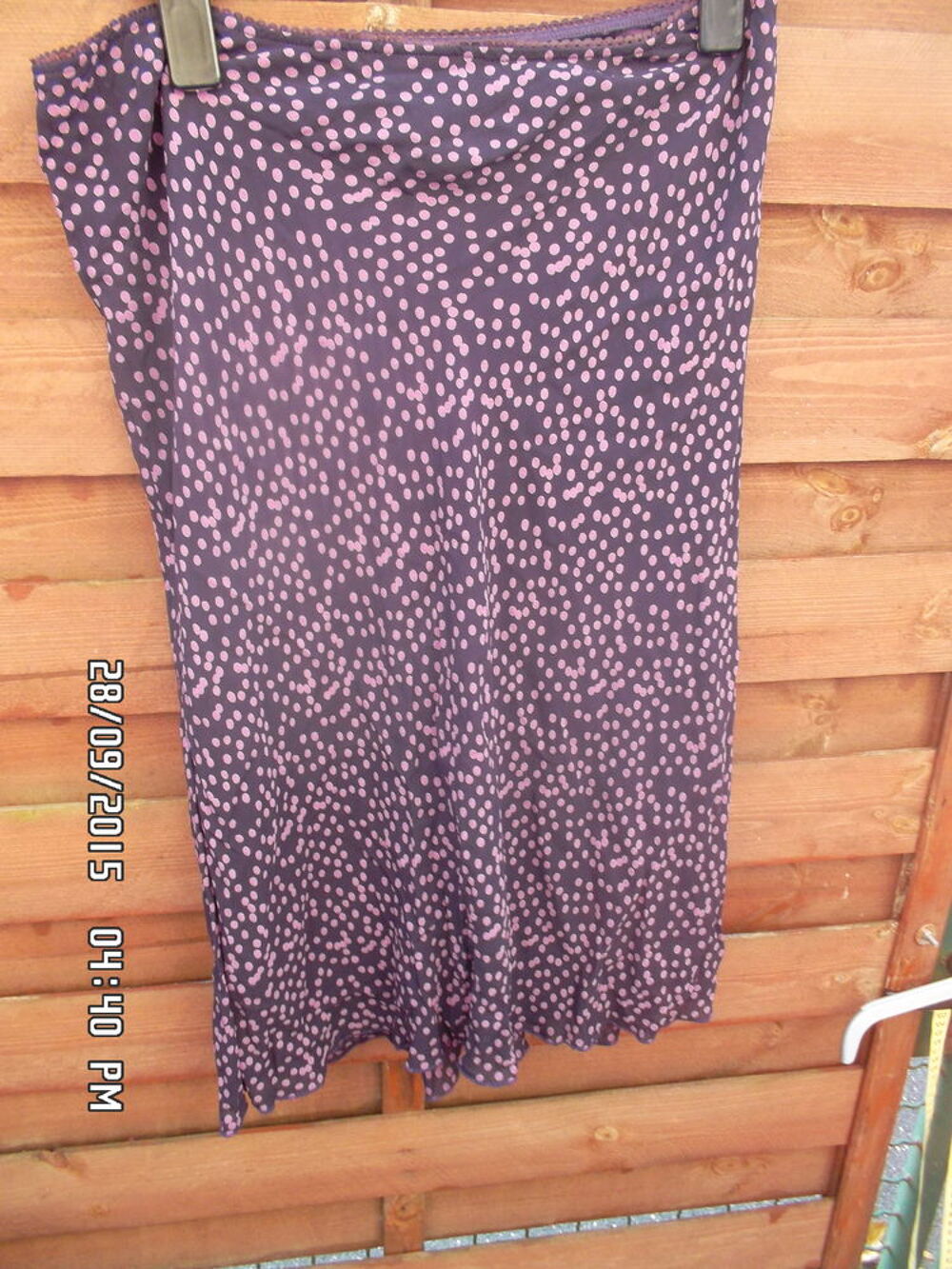 JUPE PRUNE-ROSE A POIX CAMAIEU*JUSTE 3E*KIKI60230 Vêtements