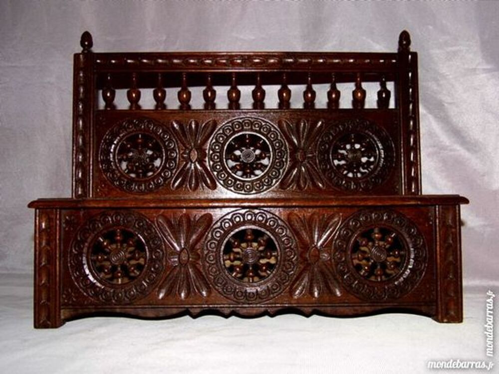 Jouet poup&eacute;e Banc coffre mobilier breton antiquit&eacute; Jeux / jouets