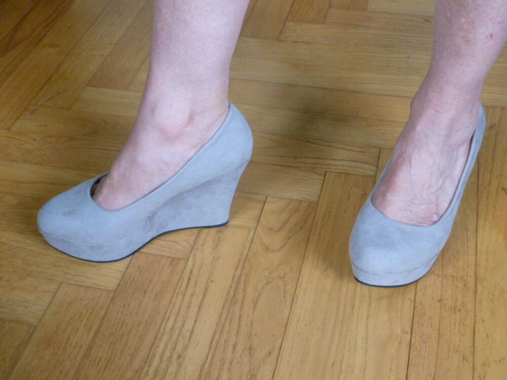  Chaussures semelles compens&eacute;es Vêtements