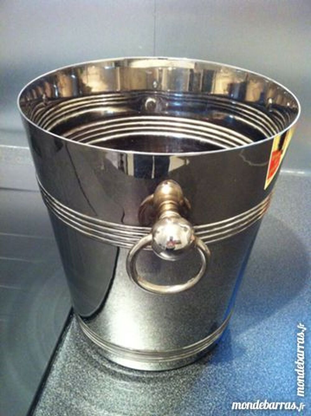 SEAU A CHAMPAGNE EN INOX DE BELLE QUALITE Cuisine