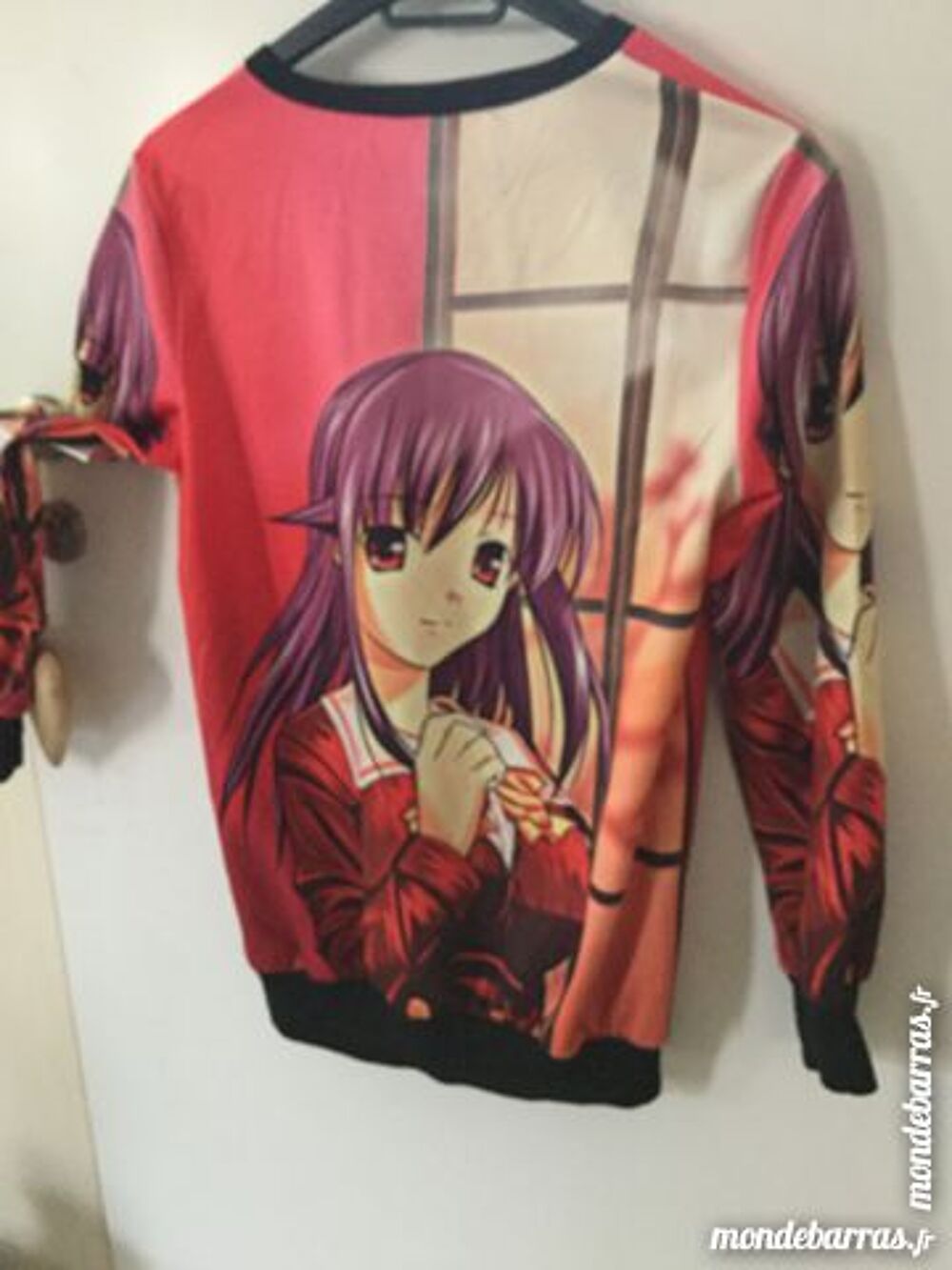 Sweat manga RARE Vêtements