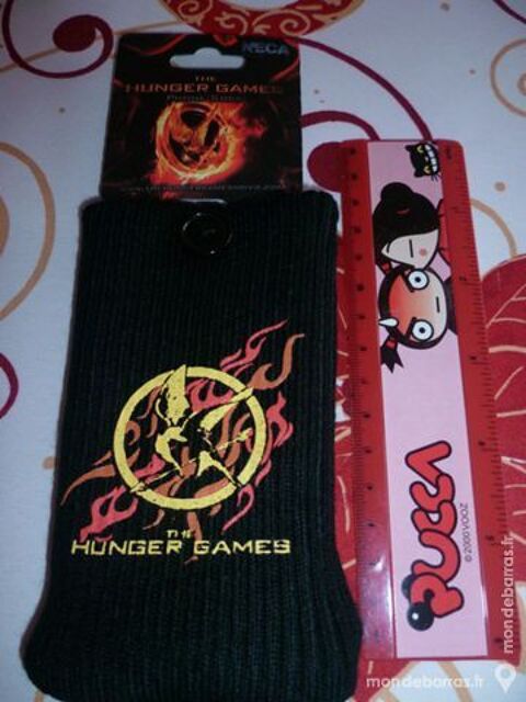 Housse portable Hunger games cinéma goodies film m 4 Fèves (57)