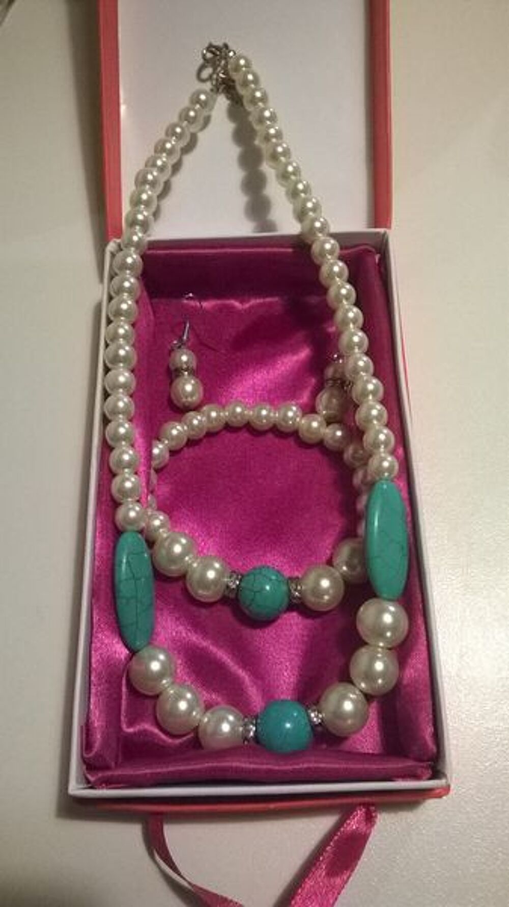 Parure bijoux + &eacute;crin Bijoux et montres