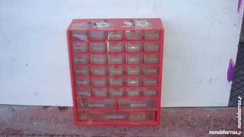 boite 33 compartiments 10 Saint-M�dard-en-Jalles (33)