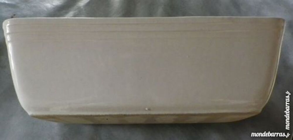 TERRINE EN FAIENCE BLANCHE Cuisine