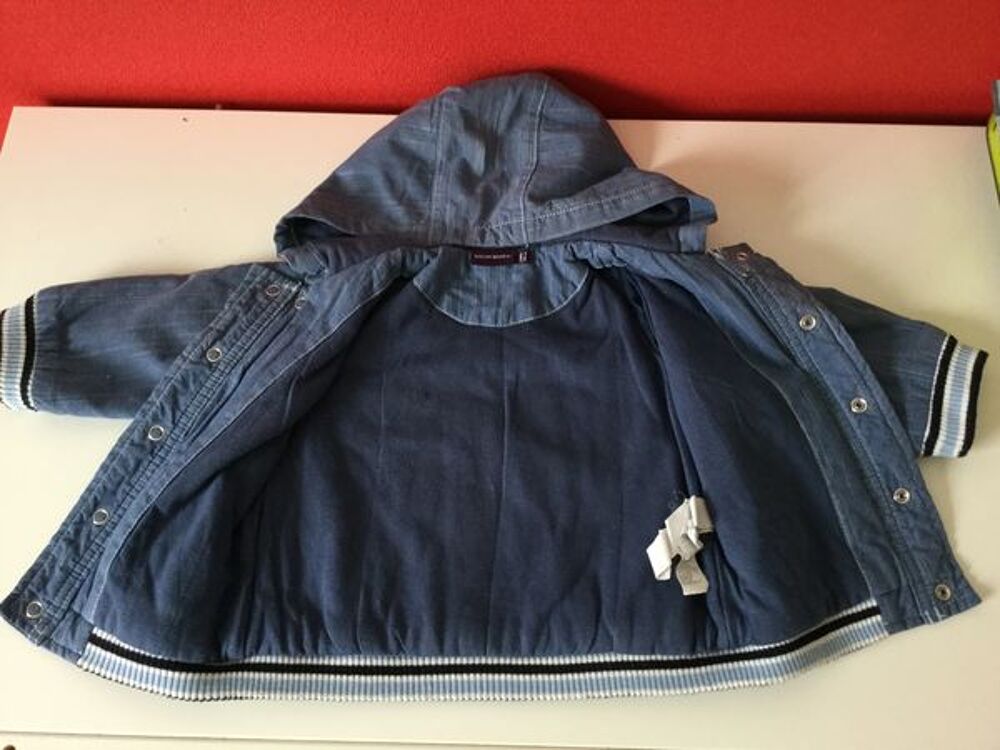 blouson bleu Puériculture