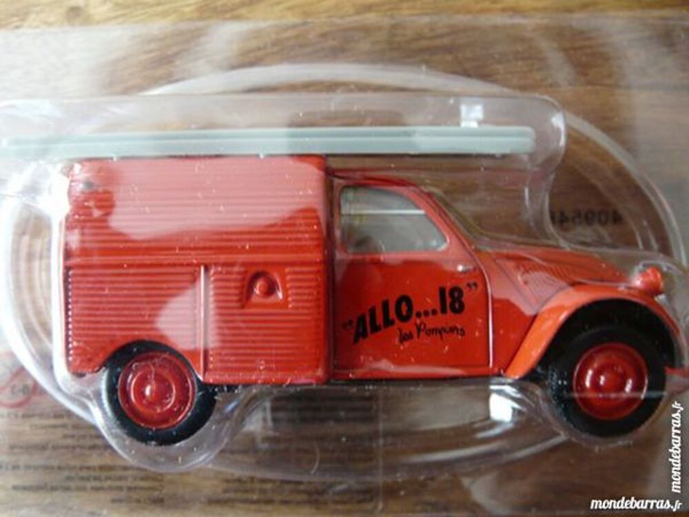 3 MODELES DE 2 CV NOREV Jeux / jouets