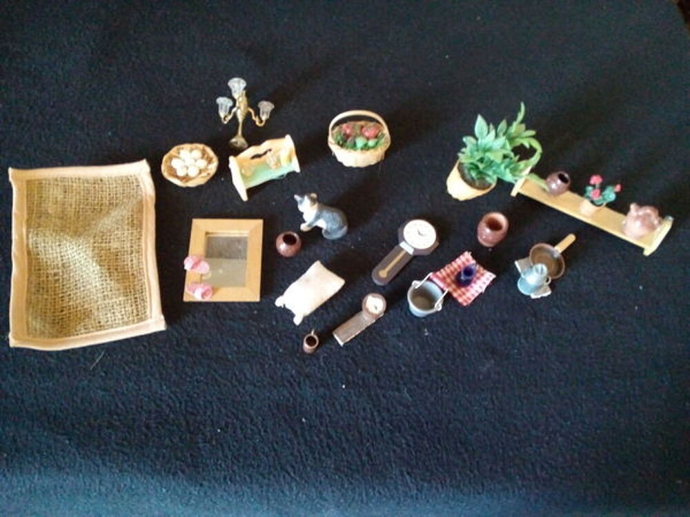 meubles maison de poup&eacute;e Jeux / jouets