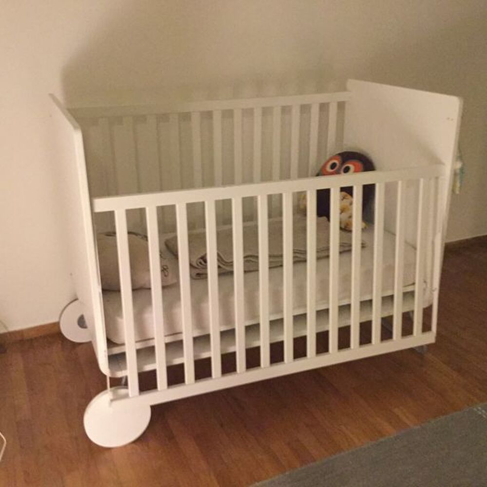 Lit b&eacute;b&eacute; &eacute;volutif Mobilier enfants
